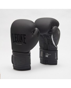 Γάντια προπόνησης Leone Black & White Boxing Gloves GN059 BL